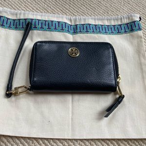 Brand new black Tory Burch wristlet wallet.